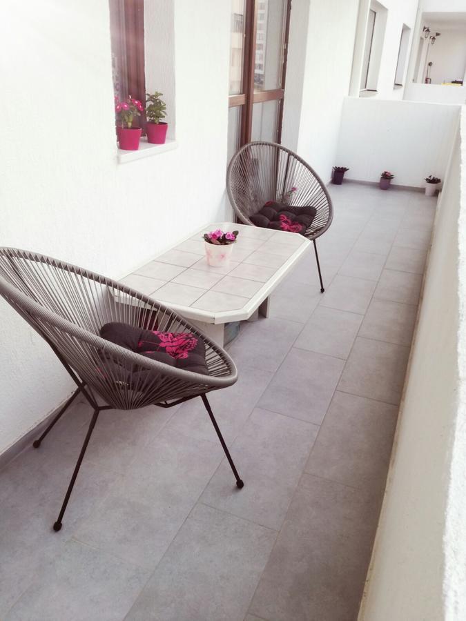 White Luxury Apartament